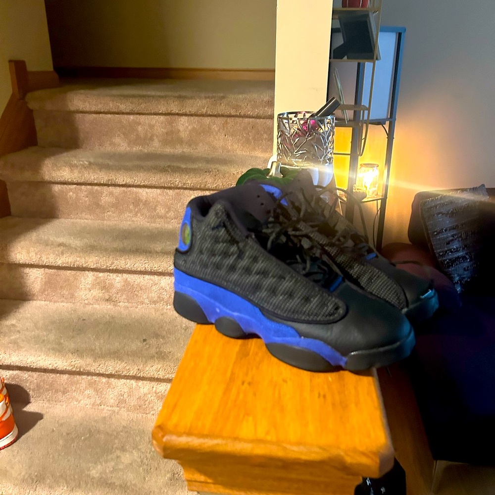 Like new only wore once or twice size 6.5 boys